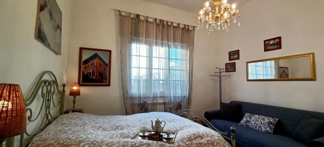 Lovely House Near The Beach Torre del Lago Puccini Exteriör bild