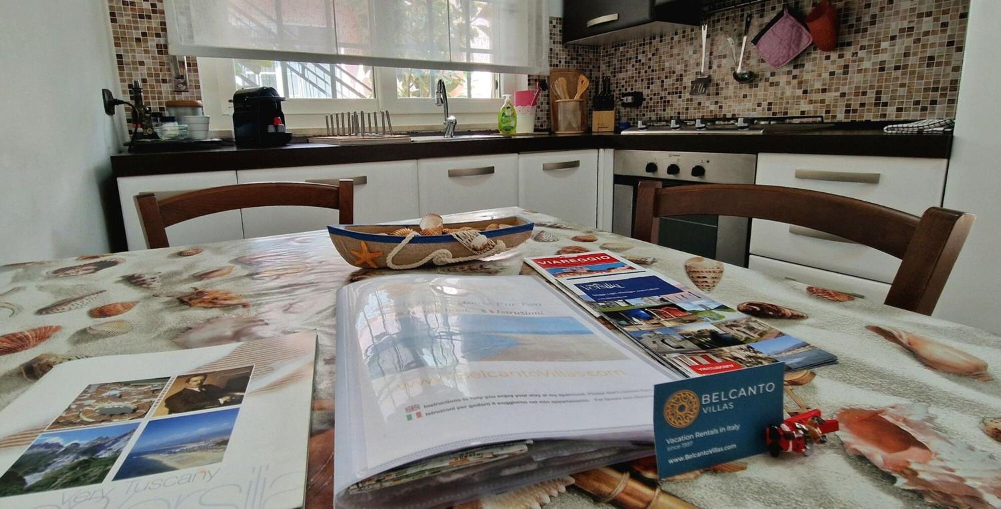 Lovely House Near The Beach Torre del Lago Puccini Exteriör bild